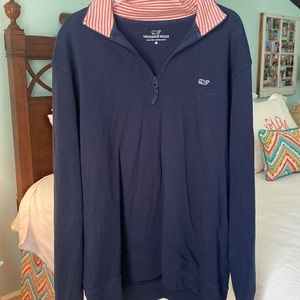 Medium. Vineyard vines half zip pullover.